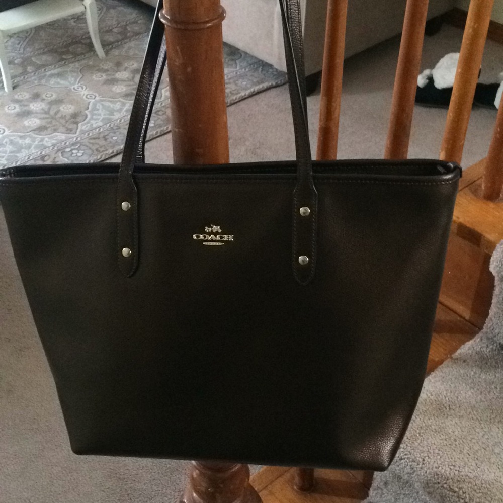 Coach Large City Tote Crossgrain Leather